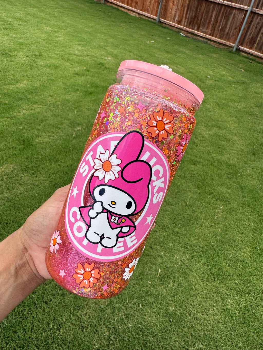 Hello Kitty Cup Snowglobe 20oz