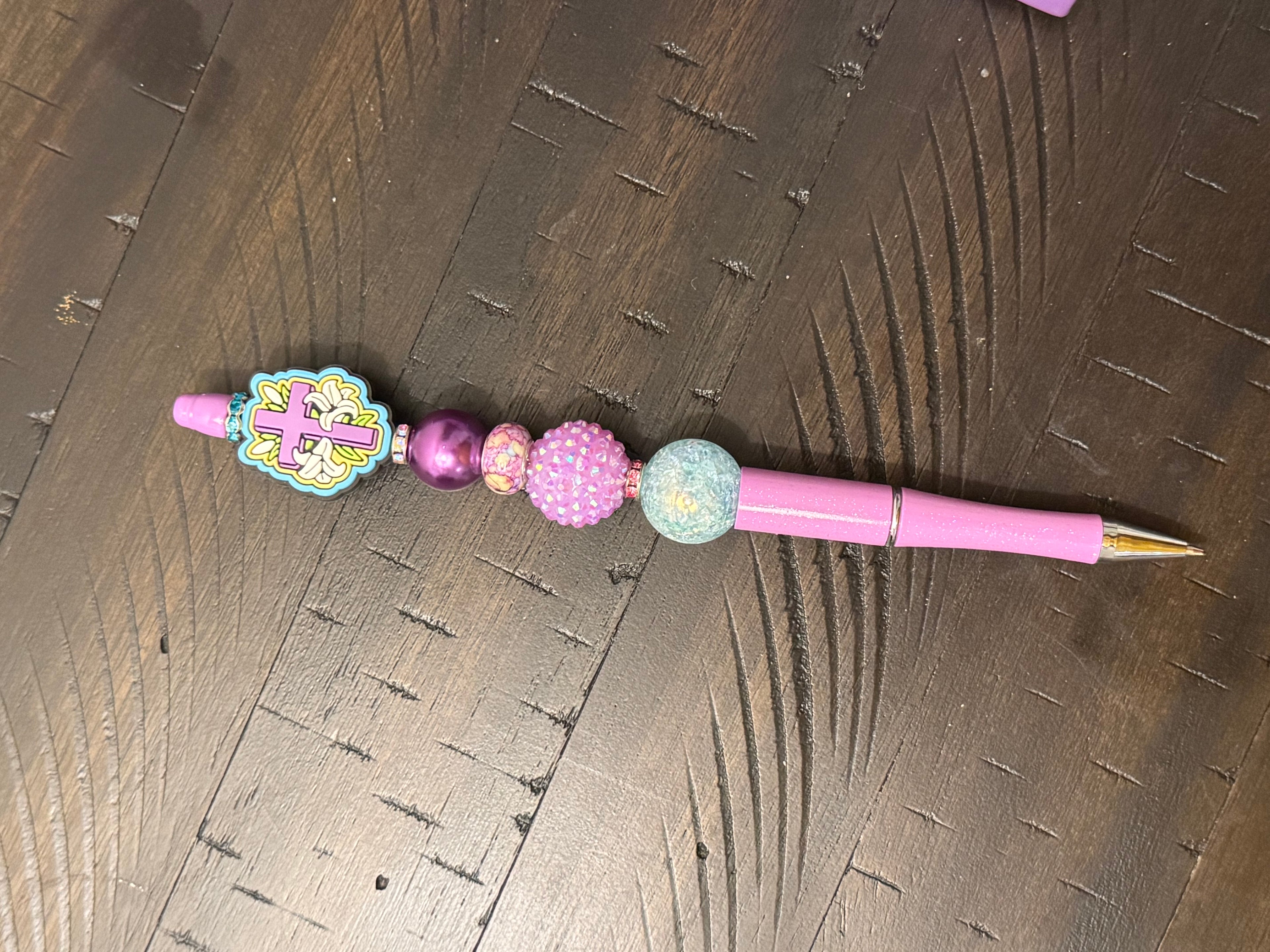 Fancy bead expanded long pens