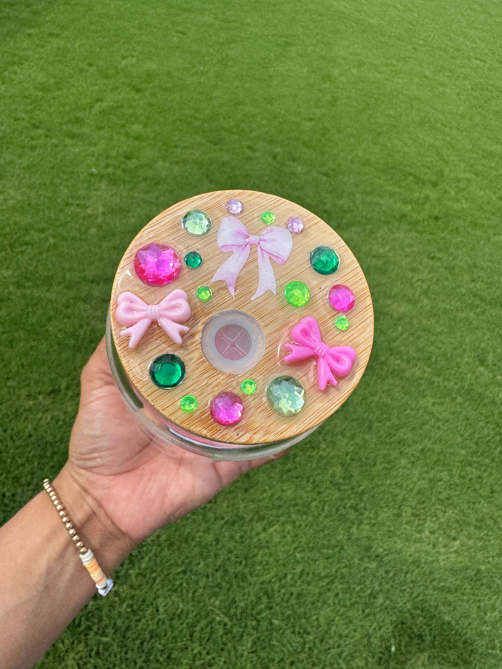 Pickles 🥒 and bows