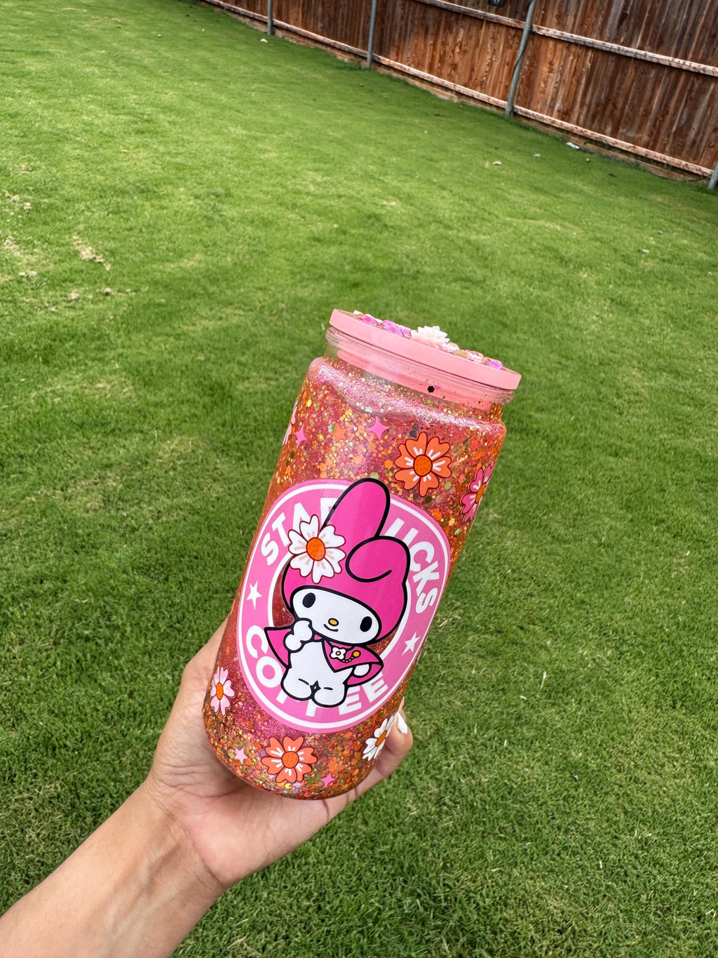Hello Kitty Cup Snowglobe 20oz